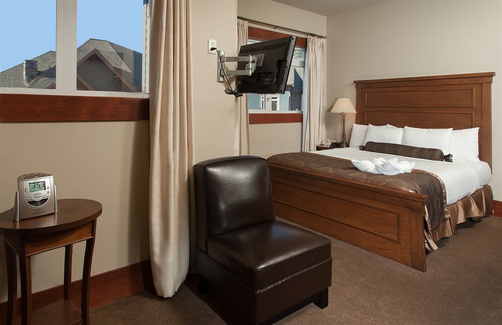 Blackstone Mountain By Clique 3* Canmore